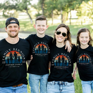 Family Reunion Holding Hands Retro Sun Black T-Shirt
