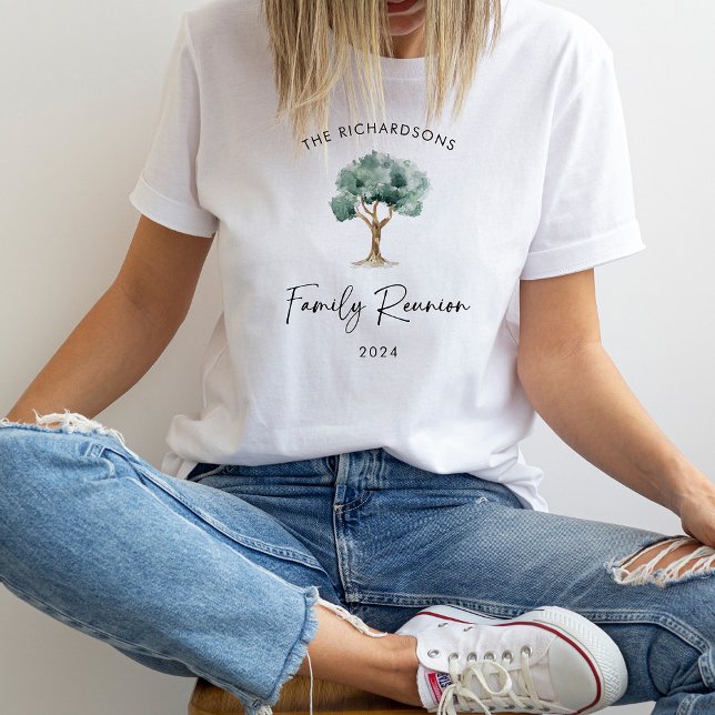 Family Reunion with Tree and Modern Script T-Shirt (The perfect, stylish shirt for your family reunion)