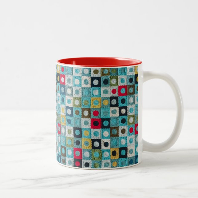 Family Room Squircleghan 11 oz Two-Tone Mug (Right)