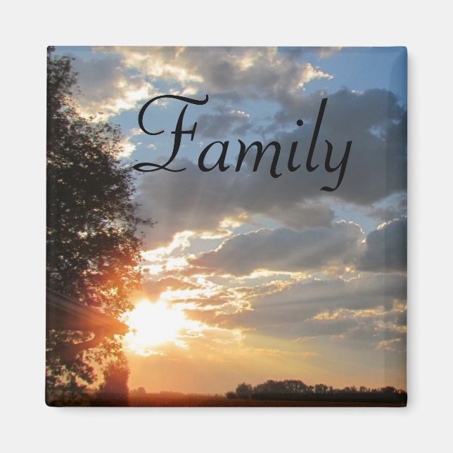 family titled sunrise magnet (Front)