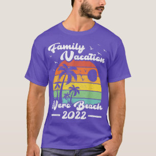 Family Vacation 2022 Vintage Florida Vero Beach T-Shirt