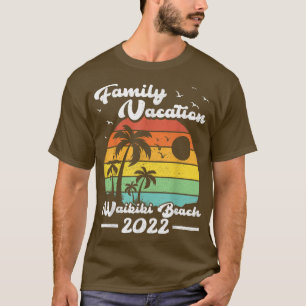 Family Vacation 2022 Vintage Honolulu Hawaii Waiki T-Shirt