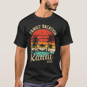   Family Vacation 2022 Vintage Retro Hawaii Kauai  T-Shirt