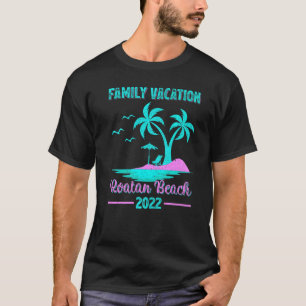 Family Vacation 2022 Vintage Style Honduras Roatan T-Shirt
