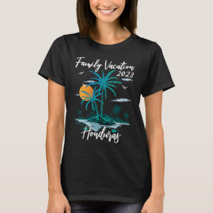 Family Vacation 2023 Retro Sunset Honduras Beach T-Shirt