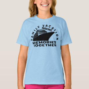FAMILY VACATION. T-Shirt