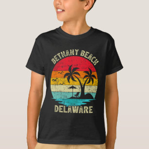 Family Vacation Vintage Retro Delaware Bethany Bea T-Shirt