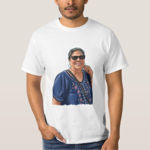 Family Vibes. T-Shirt