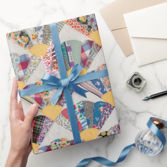 Fan quilt with yellow  wrapping paper (Gifting)