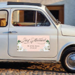 Fancy Just Married Sign<br><div class="desc">An elegant design with florals for the honeymoon getaway car. Choose your own background colour.

Some artwork by Opia Designs Studio.</div>