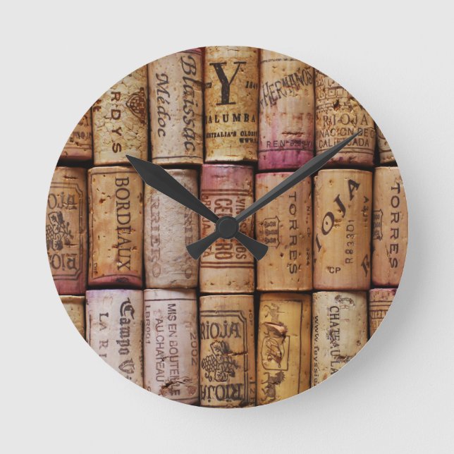 Fancy Wine Corks Round Clock (Front)