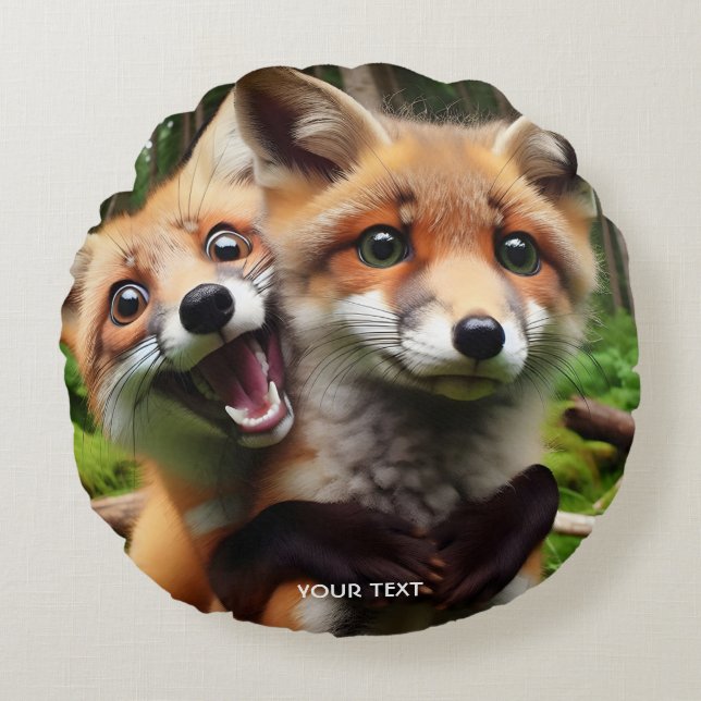 Fantasy Cute Two Foxes Forest  Round Cushion (Front)