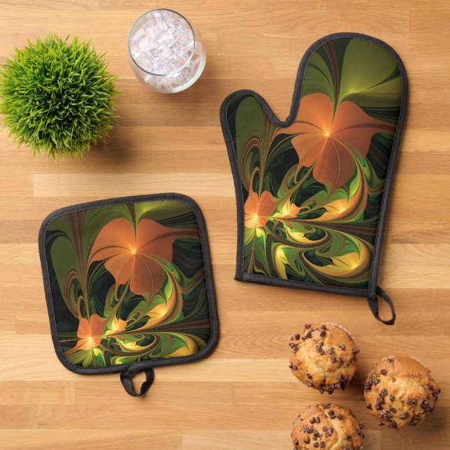 Fantasy Plant Abstract Green Rust Brown Fractal Oven Mitt & Pot Holder Set (Top Down)