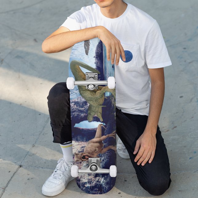 Fantasy T-Rex Tyrannosaurus Dinosaur battle Skateboard (Creator Uploaded)
