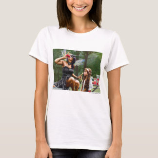 Fantasy Women's T Shirt The Picnic Crasher