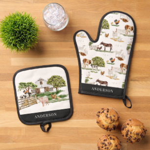 Farm Animals & Barn Pattern Oven Mitt & Pot Holder Set