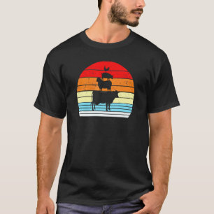 Farm Animals Vintage Retro Sunset Cow Sheep Pig Ch T-Shirt