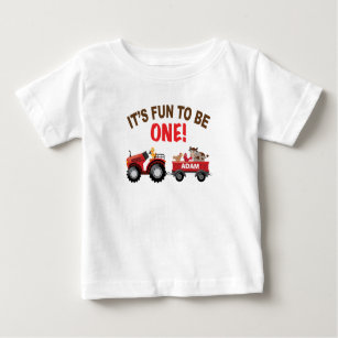 Farm birthday with barn and tractor and animal baby T-Shirt