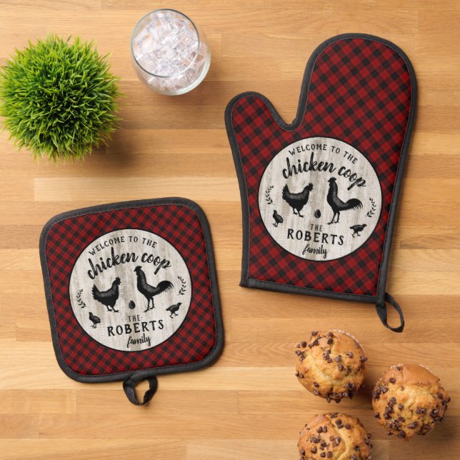 Farmhouse Rustic Plaid Wood Chicken Coop Custom Oven Mitt & Pot Holder Set (Top Down)