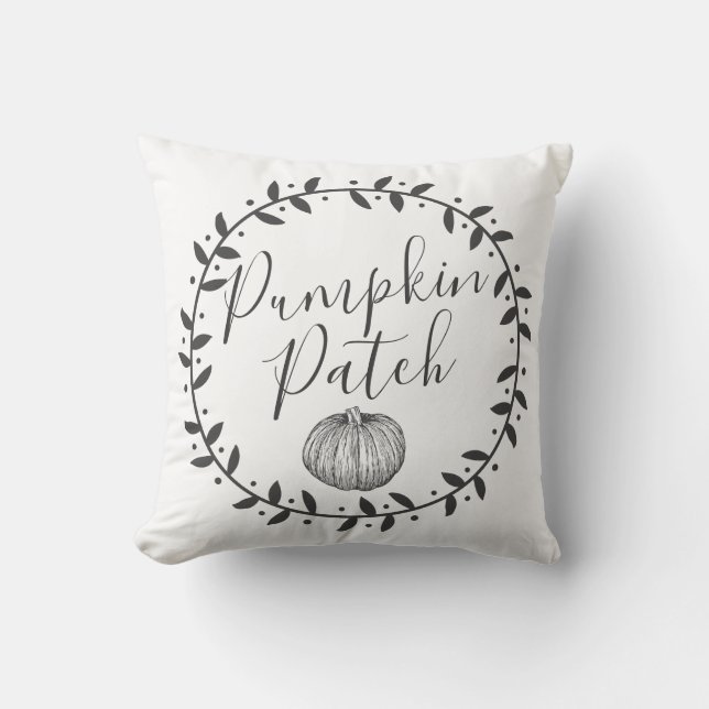 Farmhouse Wreath Pumpkin Patch Cushion (Front)