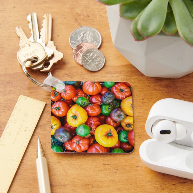 Farms | Colourful Tomato Harvest Key Ring (Desk)