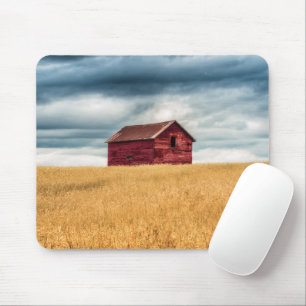 Farms   Old Red Barn Mouse Mat