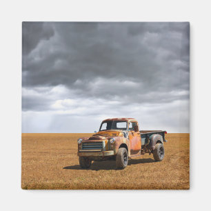 Farms   Old Truck in Field Magnet