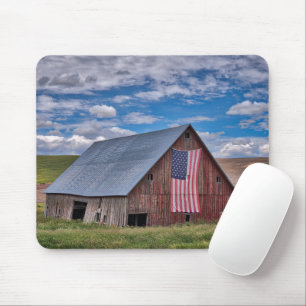 Farms Rustic Red Barn With American Flag Mouse Mat
