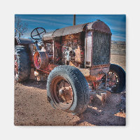 Farms | Rusty Antique Tractor