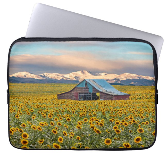 Farms | Sunflower Field Laptop Sleeve (Front)