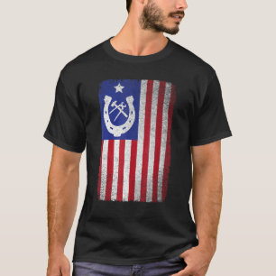 Farrier American Flag Horseshoe Horseshoeing T-Shirt