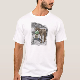 Farrier Blacksmith Trimming Horse Hoof T-Shirt