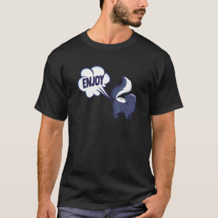 Farting Skunk Costume for a Skunk Pet Owner T-Shirt