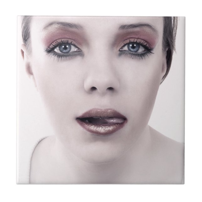 Fashion woman portrait  tile (Front)