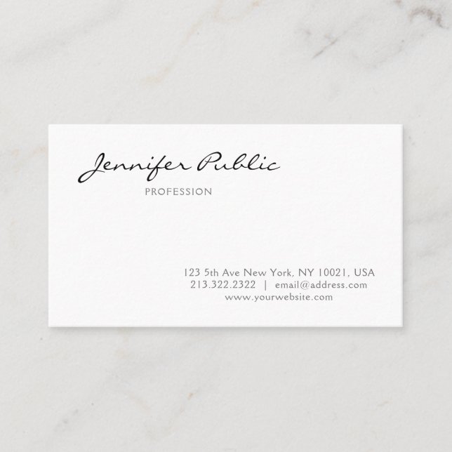 Fashionable Minimalistic Trending Modern Plain Business Card (Front)
