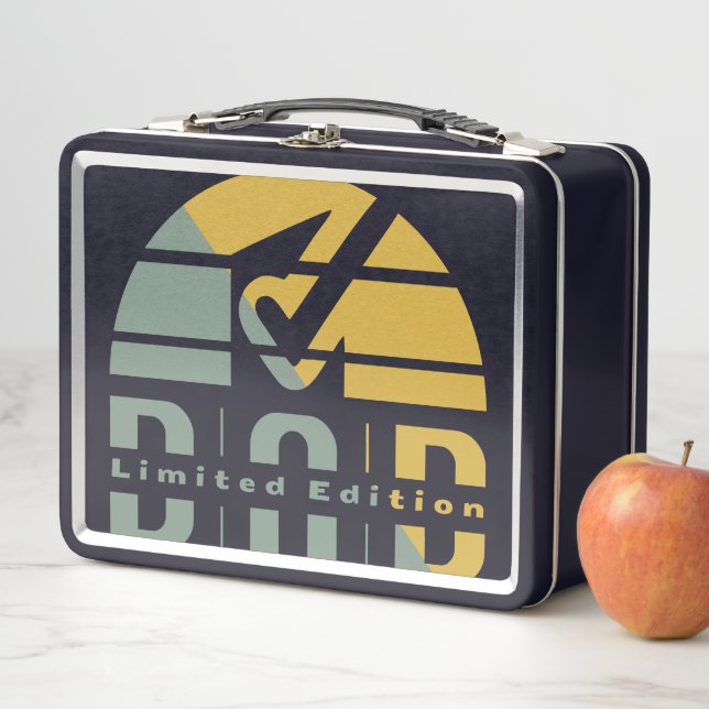 Fatherhood Is Unconditional Love: Dad Edition Metal Lunch Box (In Situ)