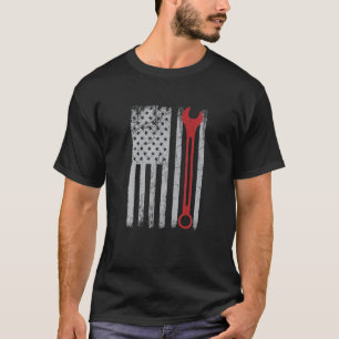 Father's Day Mechanic USA Flag T-Shirt