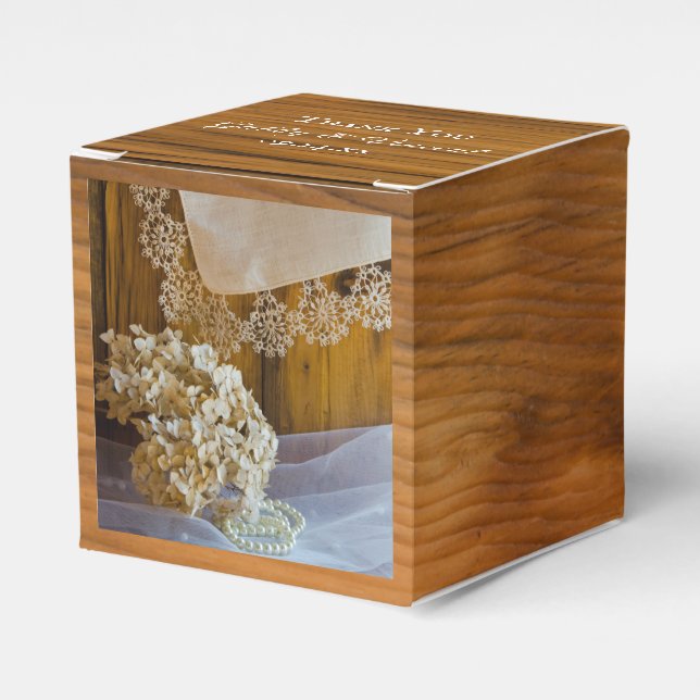 Faux Barn Wood Country Lace Rustic Wedding Favour Box (Front Side)