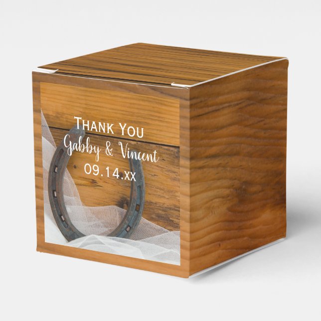 Faux Barn Wood Horseshoe and Veil Wedding Favour Box (Front Side)