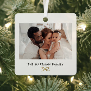 Faux Foil Minimal Bow Family Photo Christmas Metal Tree Decoration