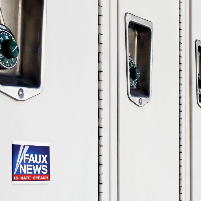 Faux News Magnet (In Situ (Locker))