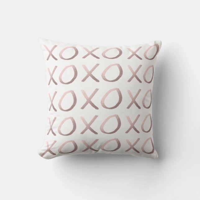 faux rose gold typography hugs and kisses xoxo cushion (Front)