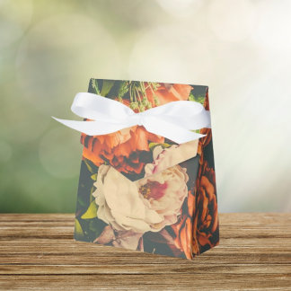 Favour box roses garden
