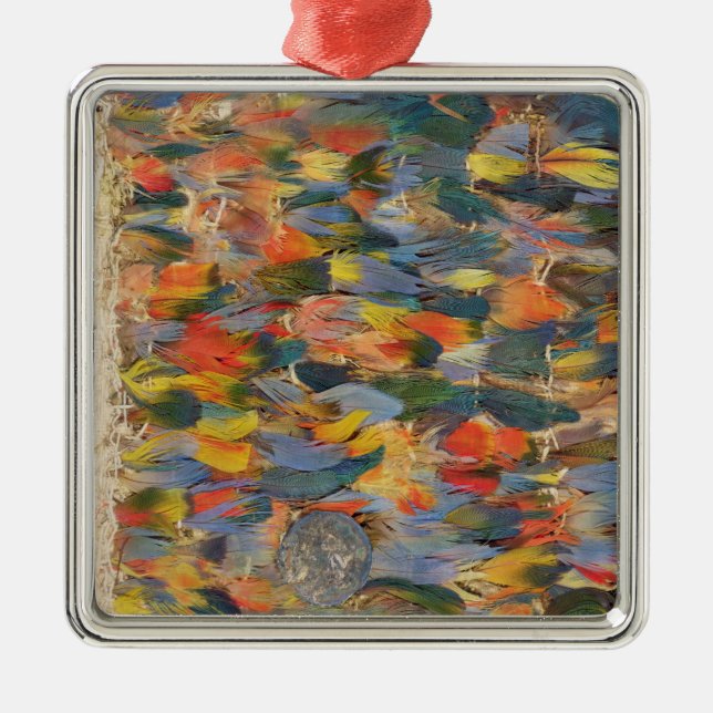 Feathered cape metal tree decoration (Front)