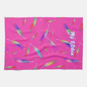 Feathers muilt-colored hot pink bright tea towel