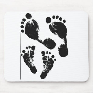 feet mouse mat