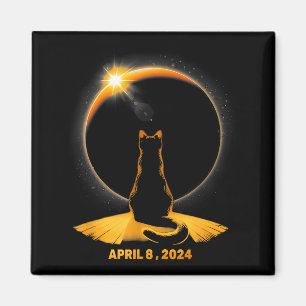 Feline Lover - Cat Watching Total Solar Eclipse Ap Magnet