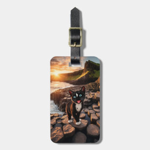 Felini’s Irish Adventure – The Giant’s Causeway Luggage Tag