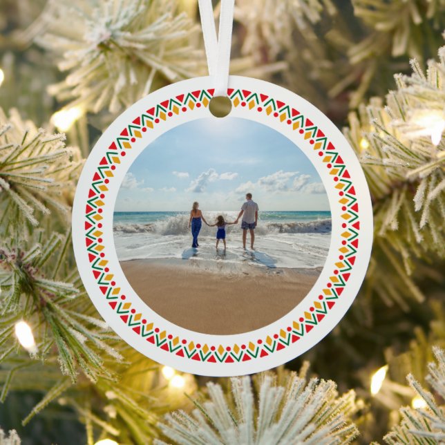 Feliz Navidad Family Photo Metal Tree Decoration (Insitu)