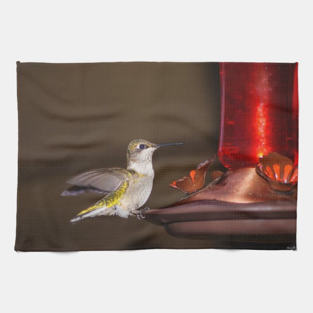 Female Ruby-throated Hummingbird Tea Towel (Horizontal)